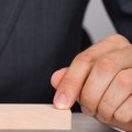 How does wealth management make money?